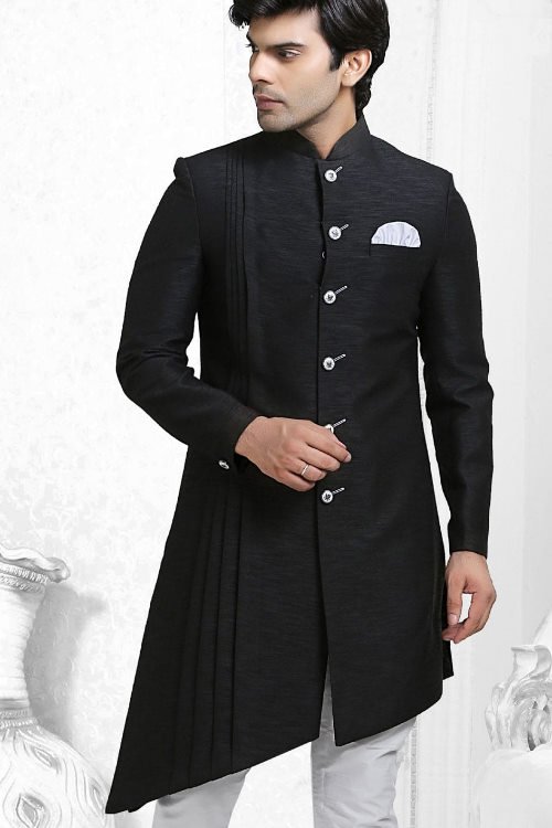 Traditional Indian dress for men