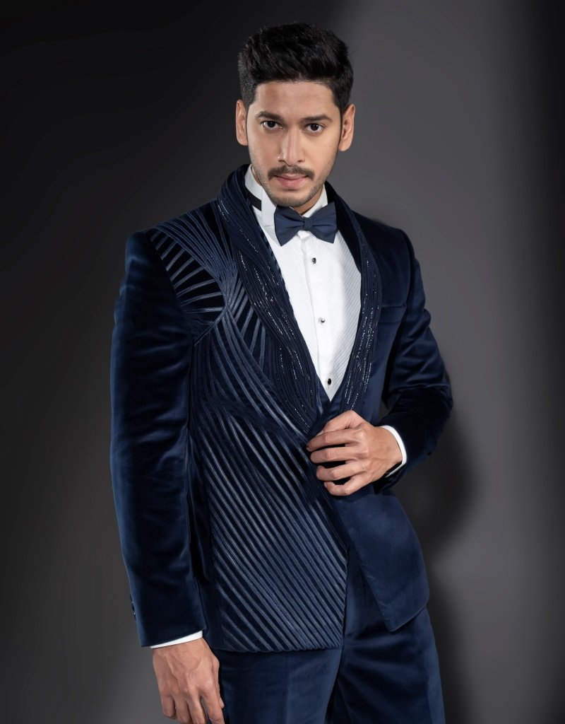 Black Blue Ivory Men's Wedding Suits Business Workwear Dress Suits Solid  Colored 2 Piece Tailored Fit Single Breasted One-button 2024 2024 - $83.99  | Prom suits for men, Blazer outfits men, Prom suits